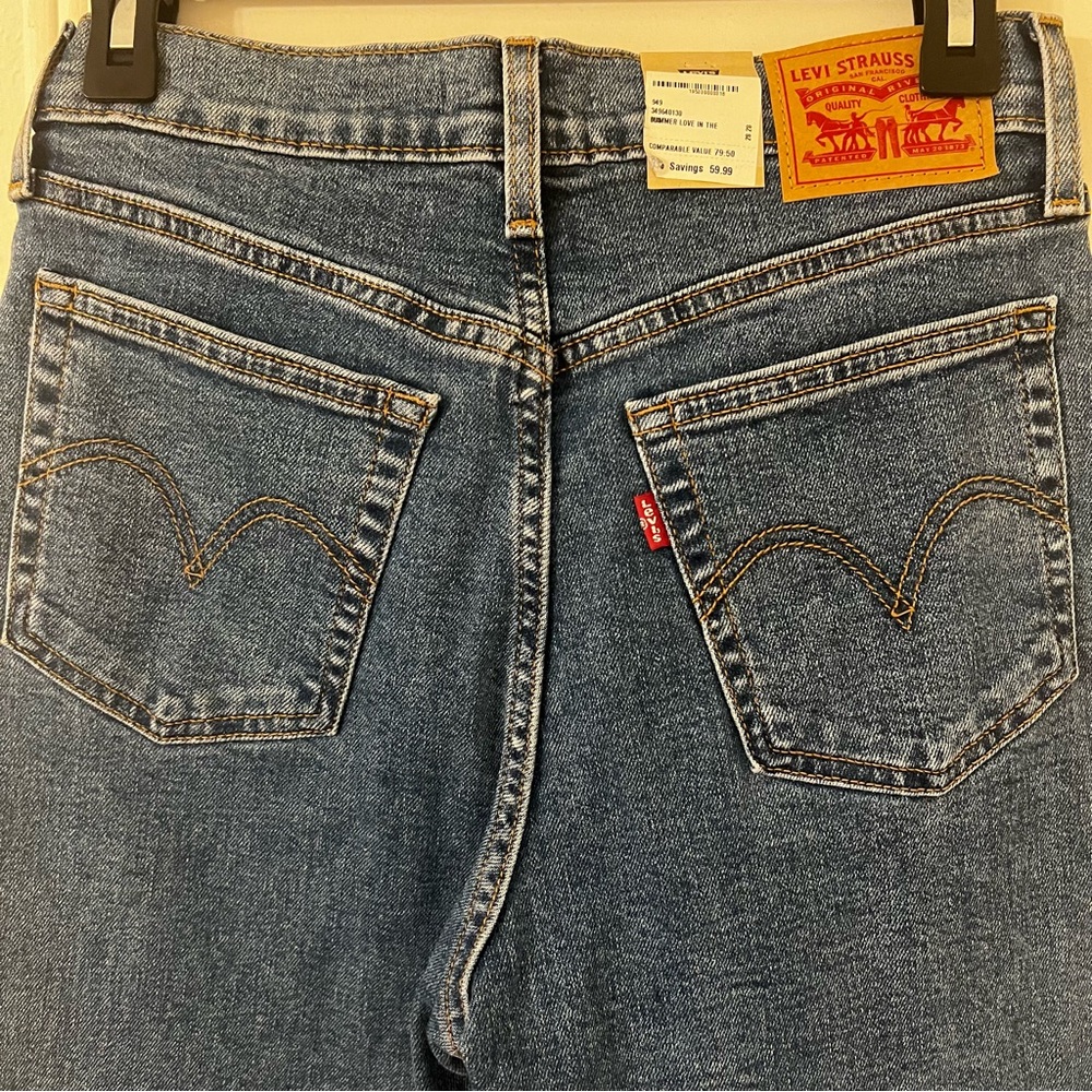 Levi’s Wedgie Straight Jeans